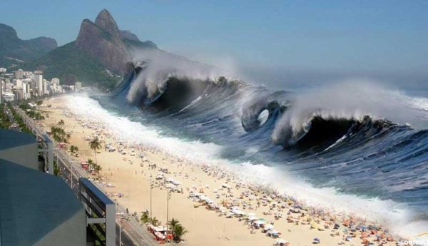 ฝันว่าหนีสึนามิขึ้นตึกสูง