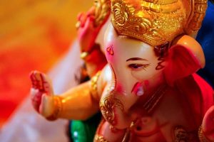ฝันเห็นพระพิฆเนศองค์สีขาว