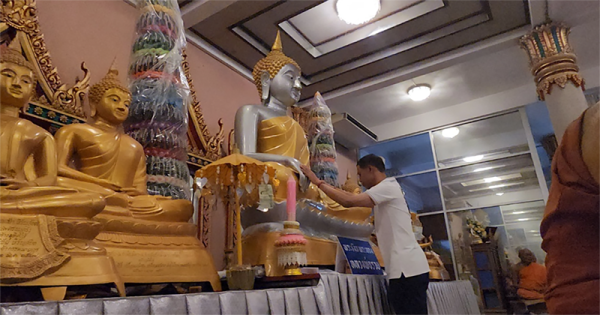 พระเงิน พระทอง