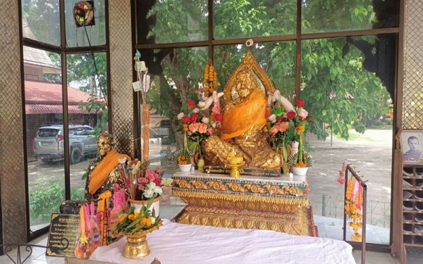หลวงพ่อเคลือบ-punlekded.com
