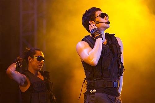 ฝันเห็นนักร้องดังชาย -"Dreamed of seeing a famous male singer"