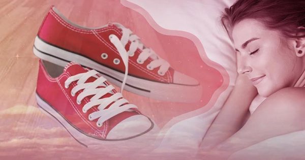 ฝันเห็นรองเท้าผู้หญิง เลขเด็ด - " Dreaming about seeing women's shoes, lucky numbers "