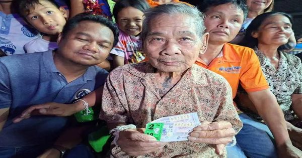 ตาวัย 84 ฝันสุดแม่น - "An 84 year old man - has the most accurate dream"